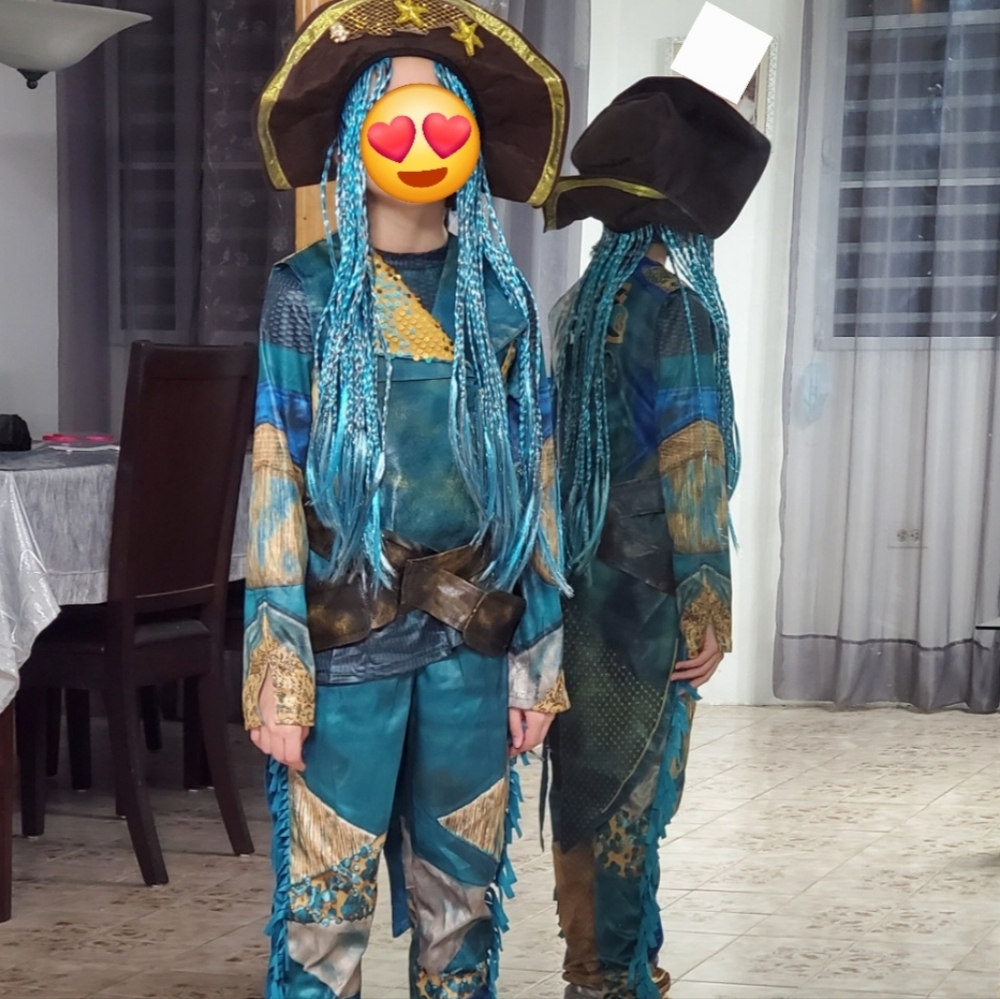Uma Costume Descendants